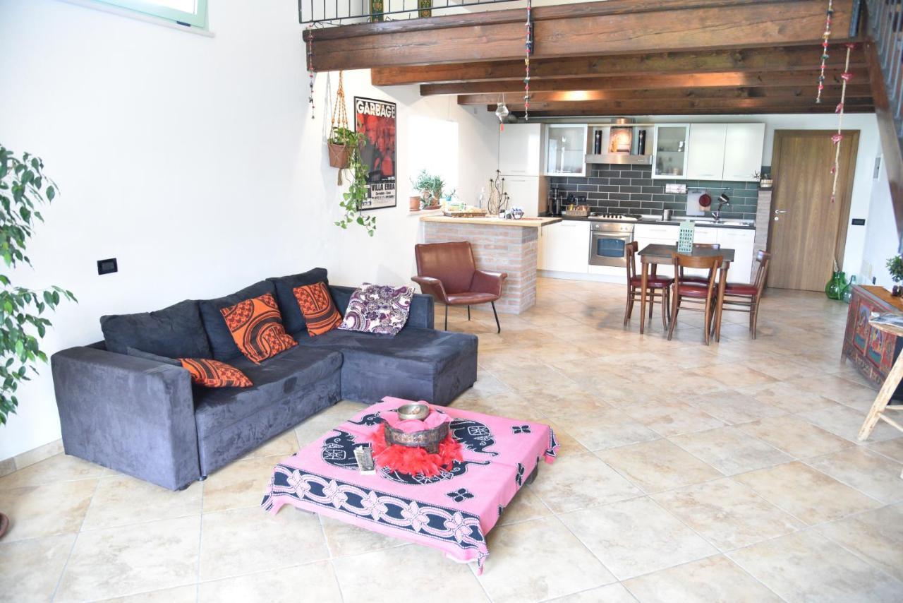 Capannone111 Bed and Breakfast Castiglione di Ravenna Εξωτερικό φωτογραφία